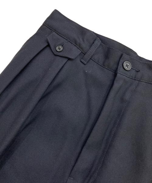 BEAMS PLUS（ビームスプラス）BEAMS PLUS (ビームスプラス) ランドリーウール テーパード 2プリーツ パンツ ネイビー サイズ:Sの古着・服飾アイテム