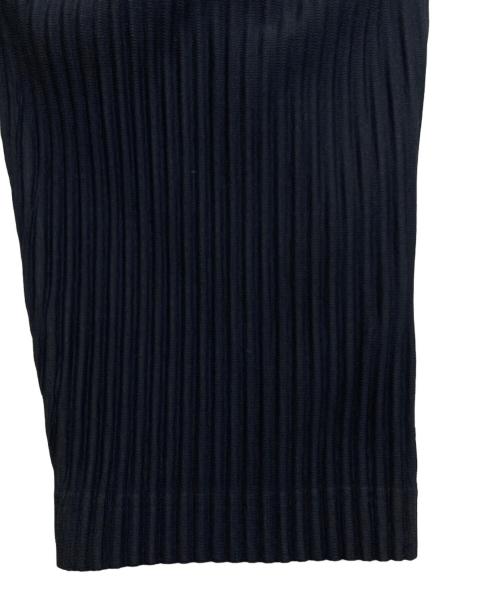 HOMME PLISSE ISSEY MIYAKE（オム プリッセ イッセイ ミヤケ）HOMME PLISSE ISSEY MIYAKE (オム プリッセ イッセイ ミヤケ) BASICS　HP55JF151 ネイビー サイズ:2の古着・服飾アイテム