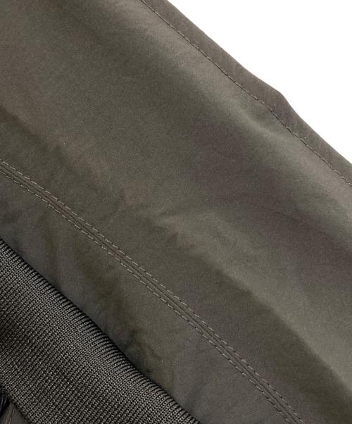 MONTEDORO（モンテドーロ）MONTEDORO (モンテドーロ) パッカブル ステンカラーコート　63M012 M9322 カーキ サイズ:44の古着・服飾アイテム