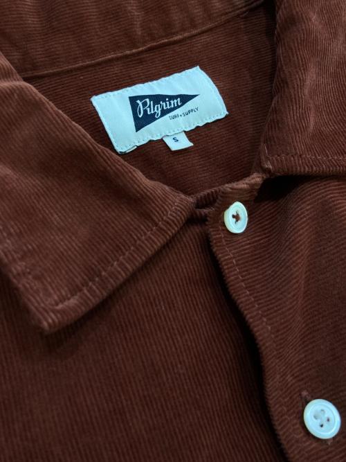 Pilgrim（ピルグリム）Pilgrim (ピルグリム) コーデュロイシャツ レッド サイズ:Sの古着・服飾アイテム