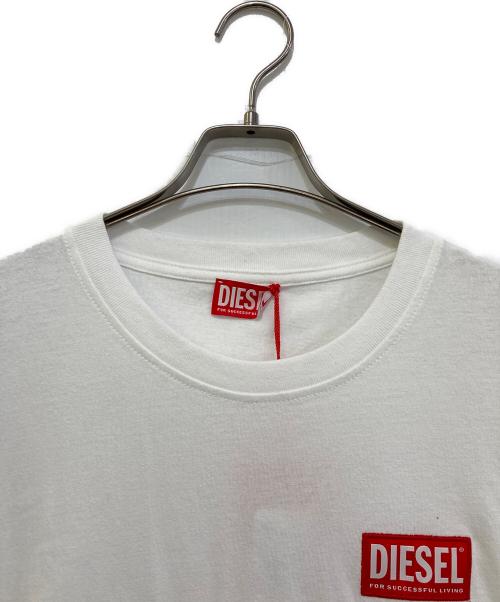 DIESEL（ディーゼル）DIESEL (ディーゼル) T-BOXT-LAB ジャカード ロゴ パッチ T シャツ ホワイト サイズ:Lの古着・服飾アイテム