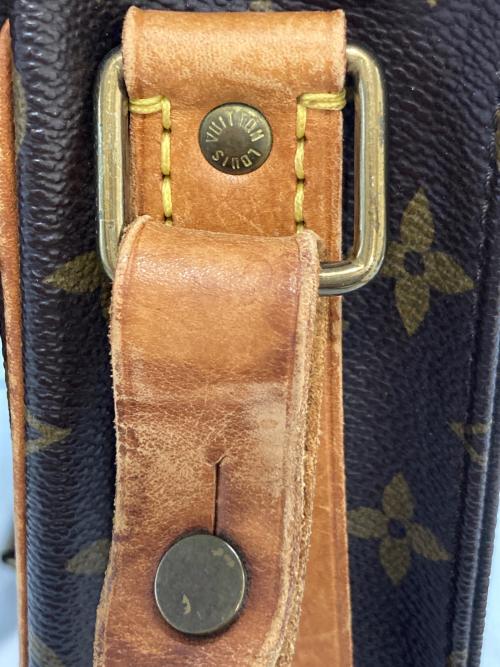 LOUIS VUITTON（ルイ ヴィトン）LOUIS VUITTON (ルイ ヴィトン) モノグラム カルトシエールMM　M51253 ブラウンの古着・服飾アイテム