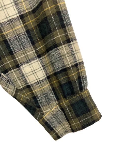 PENDLETON（ペンドルトン）PENDLETON (ペンドルトン) ウールシャツ アイボリー×カーキ サイズ:Ｌの古着・服飾アイテム