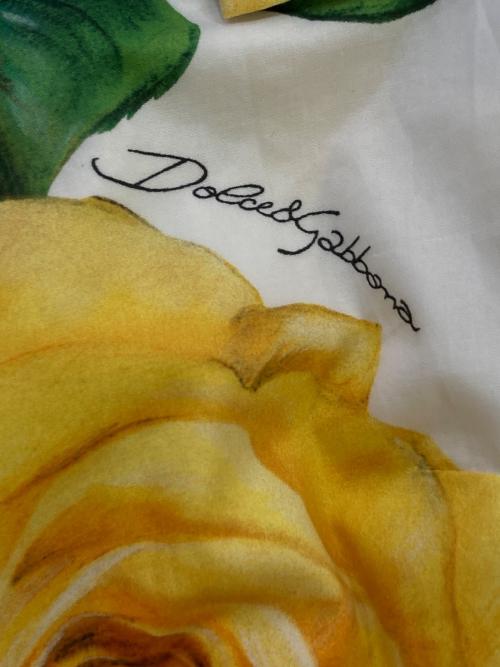 DOLCE & GABBANA（ドルチェ＆ガッバーナ）DOLCE & GABBANA (ドルチェ＆ガッバーナ) 花柄ノースリーブワンピース ホワイト×イエロー サイズ:42の古着・服飾アイテム