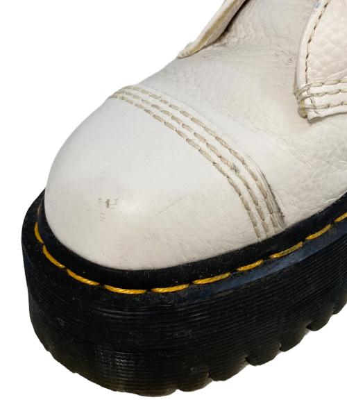 Dr.Martens（ドクターマーチン）Dr.Martens (ドクターマーチン) DEVON FLWR ホワイト サイズ:EU３７の古着・服飾アイテム