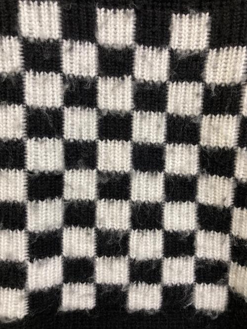 SUPREME（シュプリーム）SUPREME (シュプリーム) Checkerboard Pilled Sweater ブラック×ホワイト サイズ:Ｌの古着・服飾アイテム