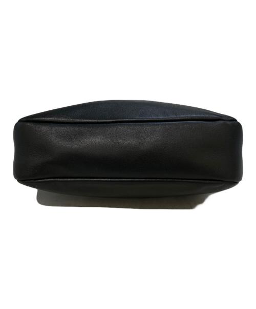 JIMMY CHOO（ジミーチュウ）JIMMY CHOO (ジミーチュウ) ATHINI CAMERA BAG ブラックの古着・服飾アイテム