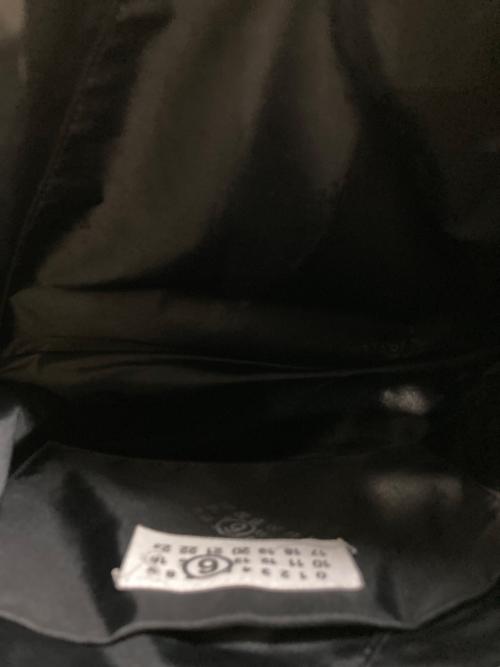 MM6 Maison Margiela（エムエムシックスメゾンマルジェラ）MM6 Maison Margiela (エムエムシックスメゾンマルジェラ) ハンドバッグ　M60607 P8414 ブラックの古着・服飾アイテム