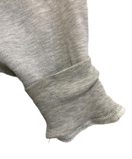 Champion REVERSE WEAVE（チャンピオン リバース ウィーブ）Champion REVERSE WEAVE (チャンピオン リバース ウィーブ) カレッジスウェット グレー サイズ:LARGEの古着・服飾アイテム