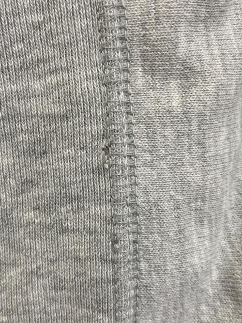 Champion REVERSE WEAVE（チャンピオン リバース ウィーブ）Champion REVERSE WEAVE (チャンピオン リバース ウィーブ) カレッジスウェット グレー サイズ:LARGEの古着・服飾アイテム