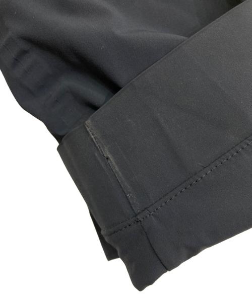 DESCENTE（デサント）DESCENTE (デサント) PERFORATED INSULATION SHIRT　DAMLGC22 ブラック サイズ:Lの古着・服飾アイテム