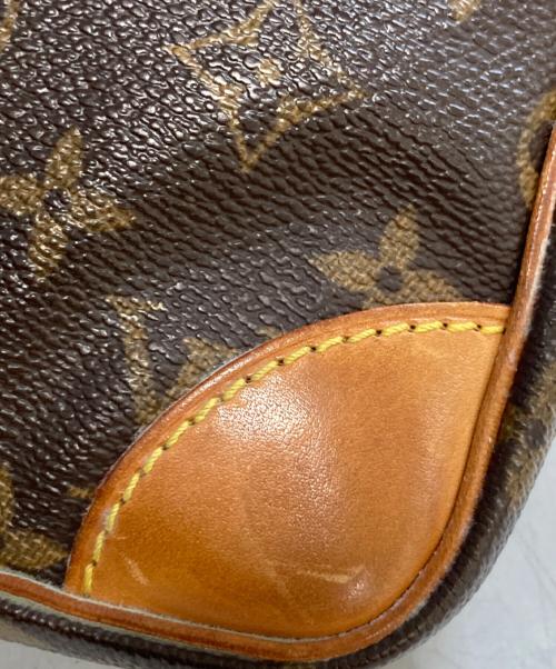 LOUIS VUITTON（ルイ ヴィトン）LOUIS VUITTON (ルイ ヴィトン) ダヌーブ ショルダーバッグ M45266 ブラウンの古着・服飾アイテム