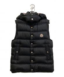 MONCLER（モンクレール）の古着「ダウンベスト　E20914338649」｜ブラック
