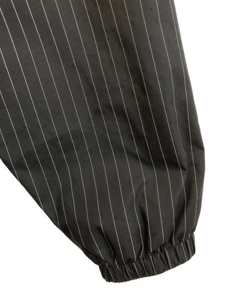 SUPREME（シュプリーム）SUPREME (シュプリーム) Reflective Pinstripe Track Jacket ブラック サイズ:Lの古着・服飾アイテム