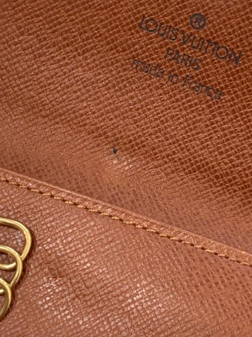 LOUIS VUITTON（ルイ ヴィトン）LOUIS VUITTON (ルイ ヴィトン) ミュルティクレ6 キーケース　M62630 ブラウンの古着・服飾アイテム