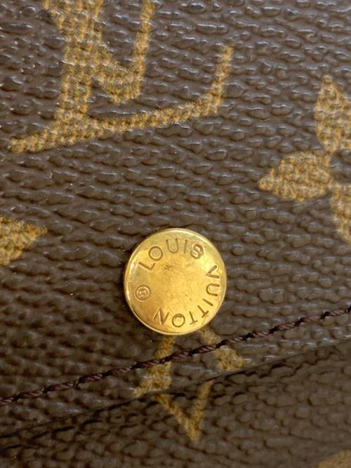 LOUIS VUITTON（ルイ ヴィトン）LOUIS VUITTON (ルイ ヴィトン) ミュルティクレ6 キーケース　M62630 ブラウンの古着・服飾アイテム