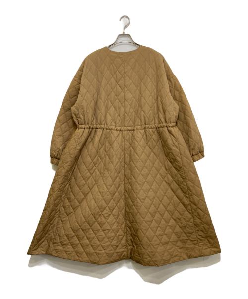 BEARDSLEY（ビアズリー）BEARDSLEY (ビアズリー) バルーン袖キルトコート　BEZ1032508A0005 ベージュ サイズ:Fの古着・服飾アイテム