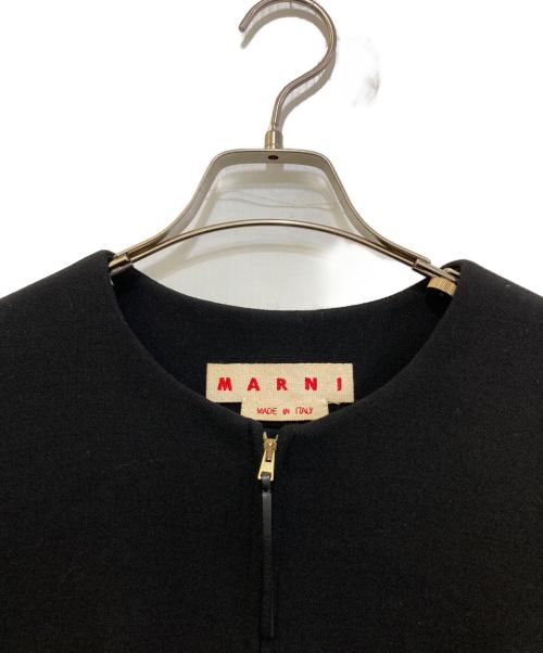 MARNI（マルニ）MARNI (マルニ) ノーカラージャケット　GIMAQ22U00TW420 ブラック サイズ:38の古着・服飾アイテム