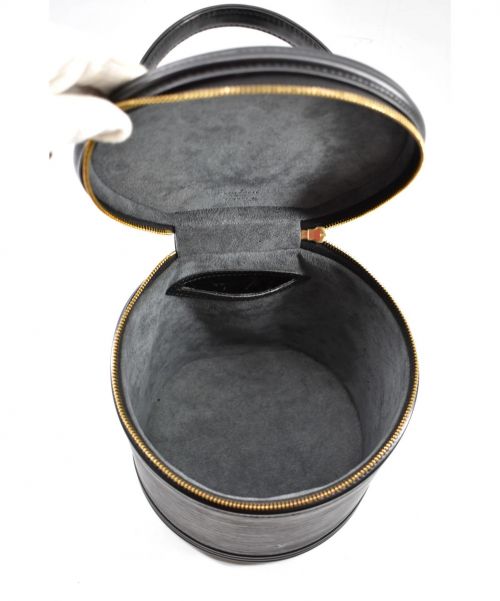 LOUIS VUITTON（ルイ ヴィトン）LOUIS VUITTON (ルイヴィトン) カンヌ バニティ ハンドバッグ サイズ:- エピ　M48032　フランス製の古着・服飾アイテム