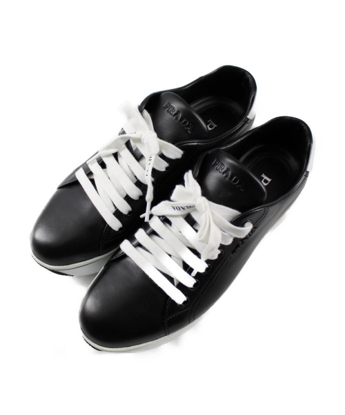 PRADA（プラダ）PRADA (プラダ) ツートンカラースニーカー ブラック×ホワイト サイズ:38.5 未使用品 1E5571　箱付の古着・服飾アイテム