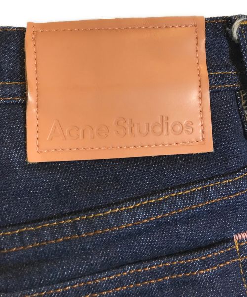 Acne studios（アクネ ストゥディオス）ACNE STUDIOS (アクネ ストゥディオス) デニムパンツ インディゴ サイズ:SIZE 30/32の古着・服飾アイテム