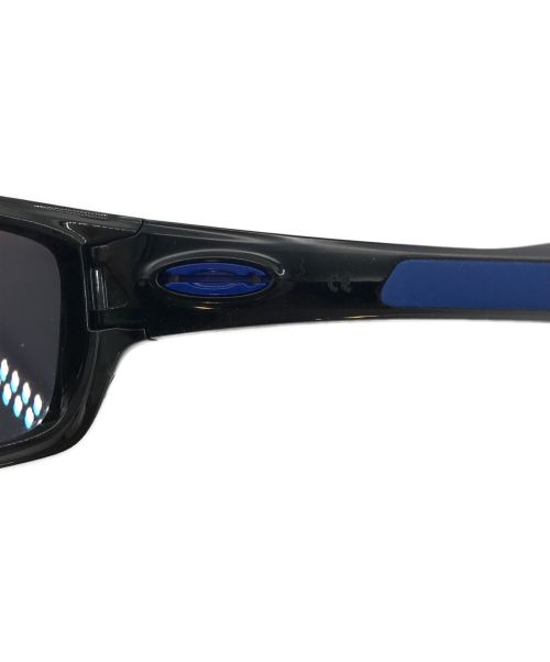 OAKLEY（オークリー）OAKLEY (オークリー) タービンサングラス ブラック×ブルー サイズ:SIZE 65□17の古着・服飾アイテム