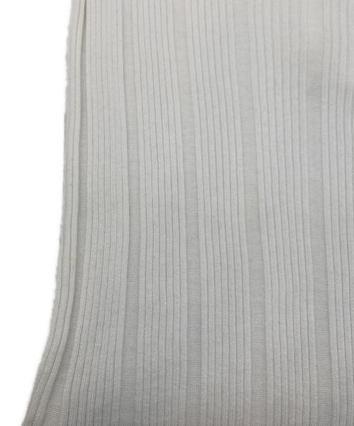 CHANEL（シャネル）CHANEL (シャネル) ココマークボタン半袖リブニット ホワイト サイズ:38の古着・服飾アイテム