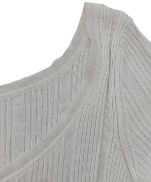 CHANEL（シャネル）CHANEL (シャネル) ココマークボタン半袖リブニット ホワイト サイズ:38の古着・服飾アイテム