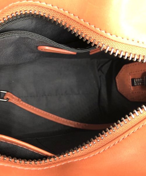 ECCO（エコー）ECCO (エコー) シグネチャーラインミニハンドバッグ ブラウンの古着・服飾アイテム