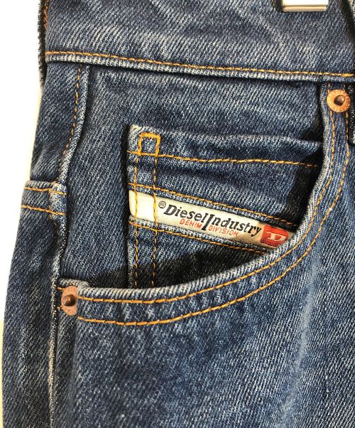 DIESEL（ディーゼル）DIESEL (ディーゼル) PENCIL-ZIP-SKIRT インディゴ サイズ:26の古着・服飾アイテム