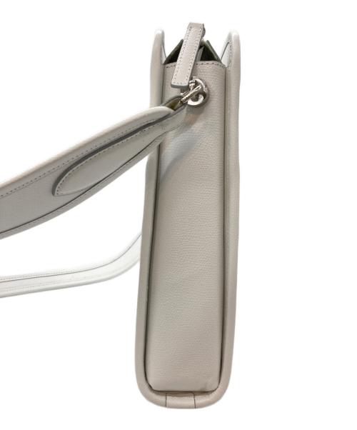 thread & spice（スレッドアンドスパイス）thread & spice (スレッドアンドスパイス) ラブラ グラン ショルダーバッグ ホワイトの古着・服飾アイテム