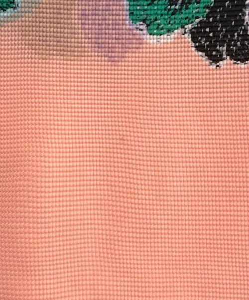 ISSEY MIYAKE me（イッセイ ミヤケ ミー）ISSEY MIYAKE me (イッセイ ミヤケ ミー) フラワーハートプリントプリーツカットソー ピンク サイズ:-の古着・服飾アイテム