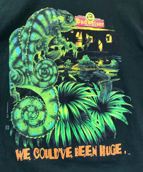 BUDWEISER（バドワイザー）BUDWEISER (バドワイザー) プリントTシャツ グリーン サイズ:身幅57.5cmの古着・服飾アイテム