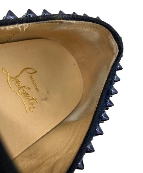 Christian Louboutin（クリスチャン・ルブタン）Christian Louboutin (クリスチャン・ルブタン) スタッズスリッポン ネイビー サイズ:39の古着・服飾アイテム