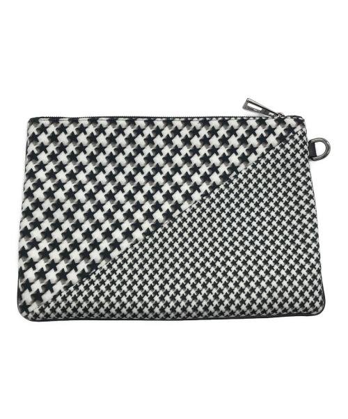 JIMMY CHOO（ジミーチュウ）JIMMY CHOO (ジミーチュウ) クラッチバッグ ブラック サイズ:下記参照の古着・服飾アイテム