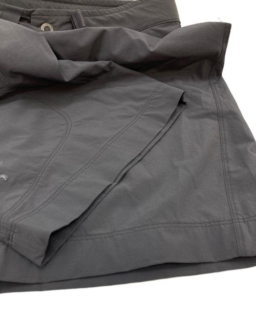 ARC'TERYX（アークテリクス）ARC'TERYX (アークテリクス) ハーフパンツ グレー サイズ:30の古着・服飾アイテム