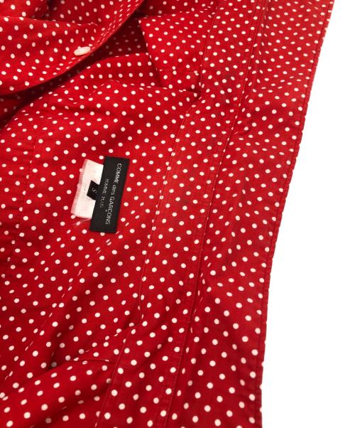COMME des GARCONS HOMME PLUS（コムデギャルソンオムプリュス）COMME des GARCONS HOMME PLUS (コムデギャルソンオムプリュス) シャツ レッド サイズ:Ｓの古着・服飾アイテム