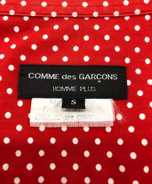 COMME des GARCONS HOMME PLUS（コムデギャルソンオムプリュス）COMME des GARCONS HOMME PLUS (コムデギャルソンオムプリュス) シャツ レッド サイズ:Ｓの古着・服飾アイテム