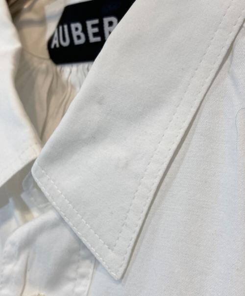 AUBERGE（オーベルジュ）AUBERGE (オーベルジュ) ギャザーシャツ ホワイト サイズ:44の古着・服飾アイテム