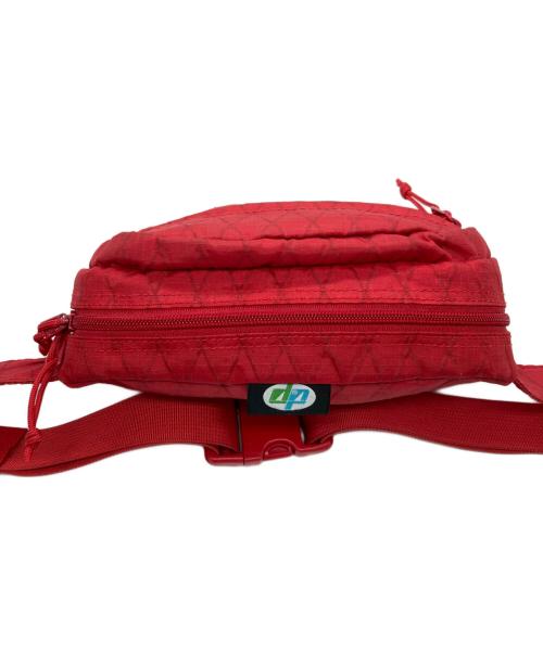 SUPREME（シュプリーム）Supreme (シュプリーム) ショルダーバッグ レッドの古着・服飾アイテム