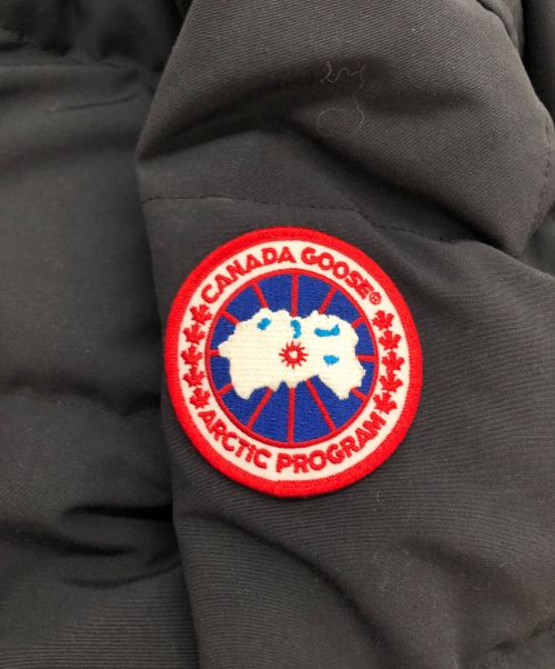 CANADA GOOSE（カナダグース）CANADA GOOSE (カナダグース) マッケンジー パーカ ヘリテージ ブラック サイズ:SIZE Mの古着・服飾アイテム