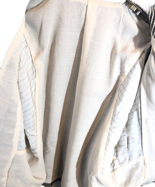 IRENISA（イレニサ）IRENISA (イレニサ) MODIFIED SLEEVE ZIP BLOUSON ブラック×ホワイト サイズ:SIZE 2 未使用品の古着・服飾アイテム