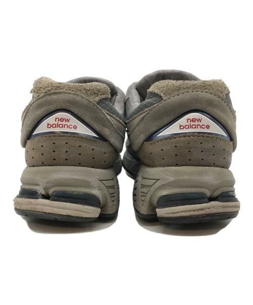 NEW BALANCE（ニューバランス）NEW BALANCE (ニューバランス) M2002RVA / ローカットスニーカー グレー サイズ:SIZE US 9.5の古着・服飾アイテム