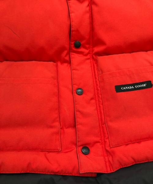CANADA GOOSE（カナダグース）CANADA GOOSE (カナダグース) ダウンベスト レッド サイズ:Sの古着・服飾アイテム
