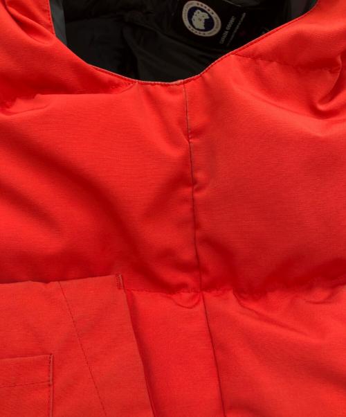 CANADA GOOSE（カナダグース）CANADA GOOSE (カナダグース) ダウンベスト レッド サイズ:Sの古着・服飾アイテム