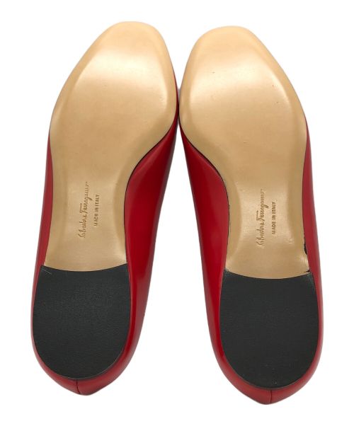 Salvatore Ferragamo（サルヴァトーレ フェラガモ）Salvatore Ferragamo (サルヴァトーレ フェラガモ) パンプス レッド サイズ:SIZE 8の古着・服飾アイテム