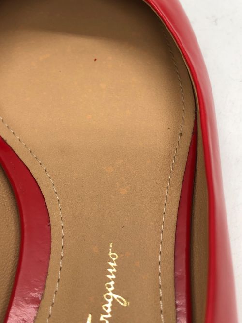 Salvatore Ferragamo（サルヴァトーレ フェラガモ）Salvatore Ferragamo (サルヴァトーレ フェラガモ) パンプス レッド サイズ:SIZE 8の古着・服飾アイテム