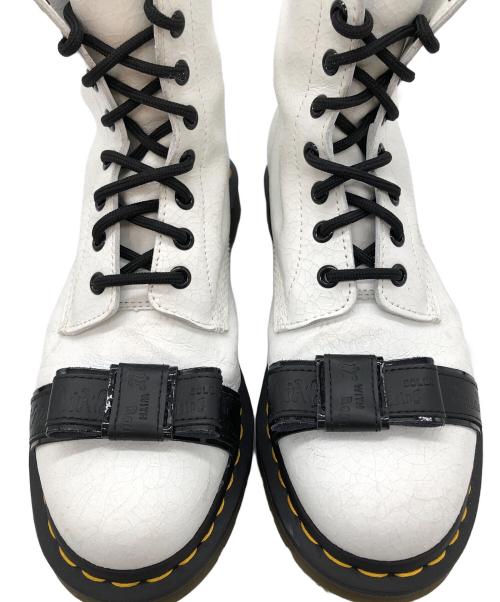 Dr.Martens（ドクターマーチン）Dr.Martens (ドクターマーチン) 8ホールブーツ ホワイト サイズ:UK 6の古着・服飾アイテム