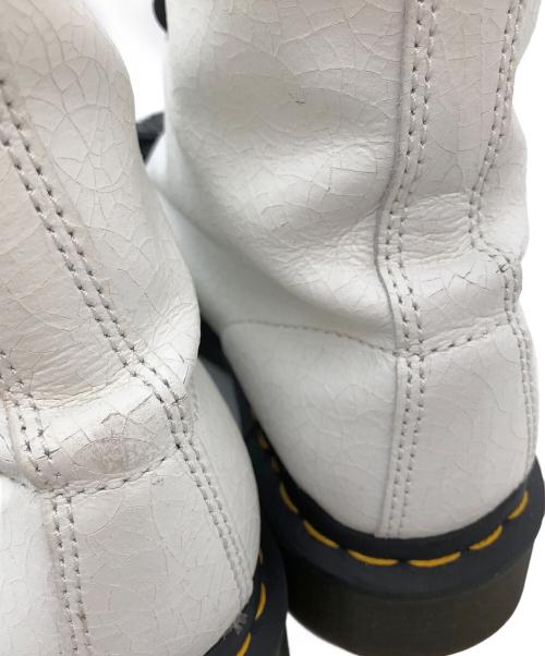 Dr.Martens（ドクターマーチン）Dr.Martens (ドクターマーチン) 8ホールブーツ ホワイト サイズ:UK 6の古着・服飾アイテム