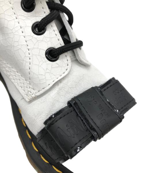 Dr.Martens（ドクターマーチン）Dr.Martens (ドクターマーチン) 8ホールブーツ ホワイト サイズ:UK 6の古着・服飾アイテム